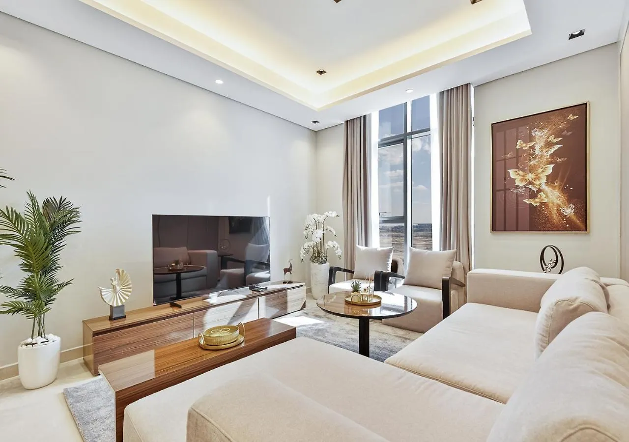 2Br Central Apt In Business Bay Noble Tower Dubai Apartment
