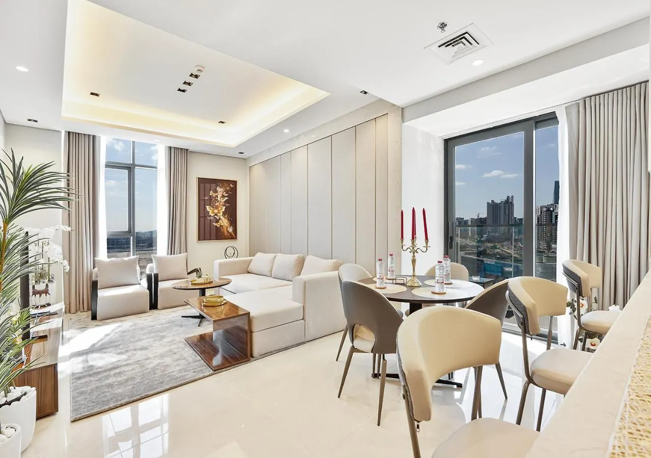 2Br Central Apt In Business Bay Noble Tower Dubai Apartment